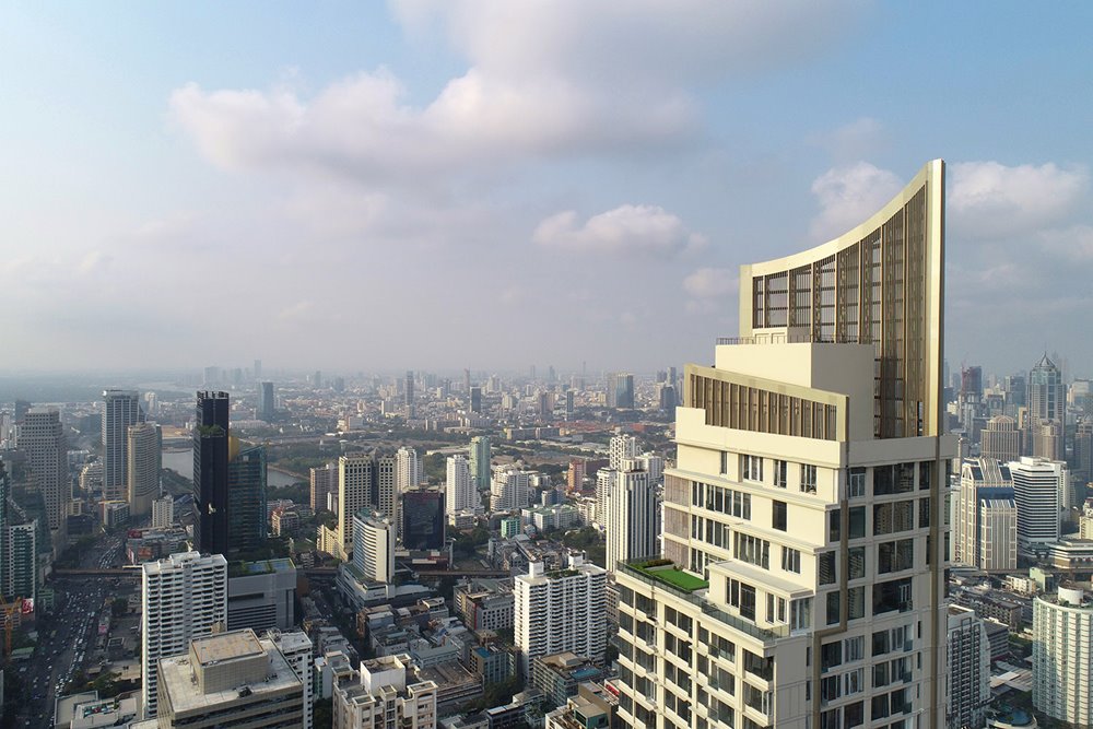 THE ESSE Asoke